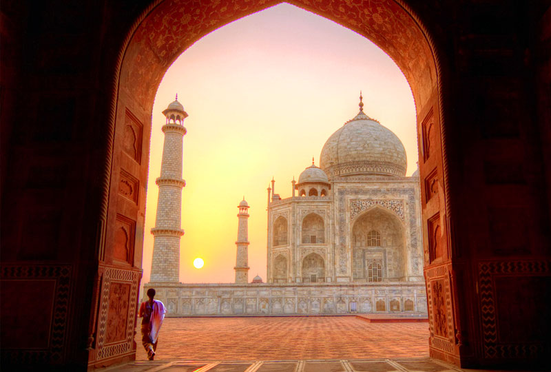 Taj Mahal Sunrise Tour from Delhi